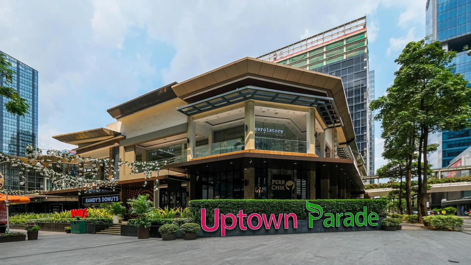 2Br In Uptown Parksuites Bgc With Balcony And Bathtub Taguig Aparthotel